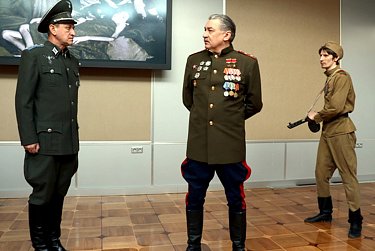 Александру Родимцеву посвящается